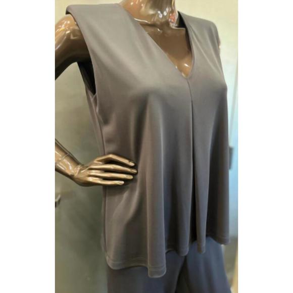 NEW CARLA RUIZ 2pc outfit in grey - Picture 3 of 5